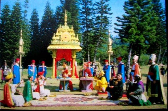 玉华州三个小王子逞凶