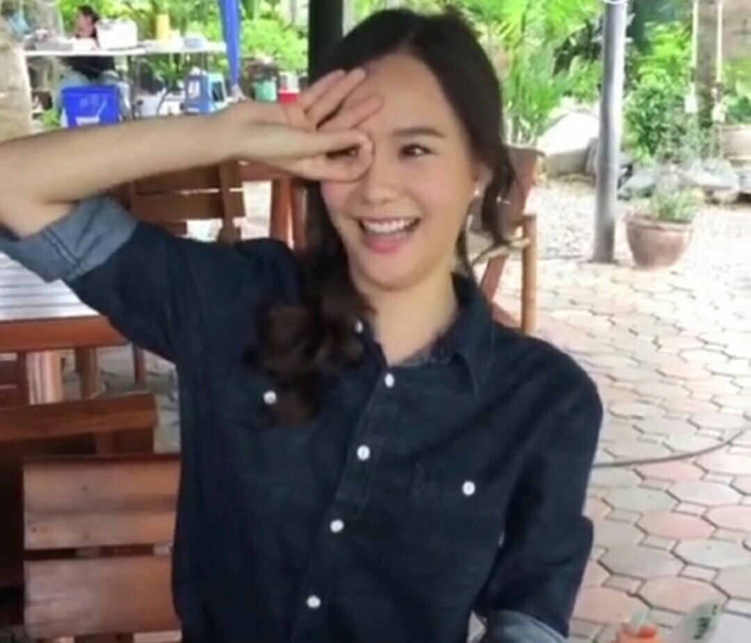 他泰全民新手势:反手ok!你做的到吗?