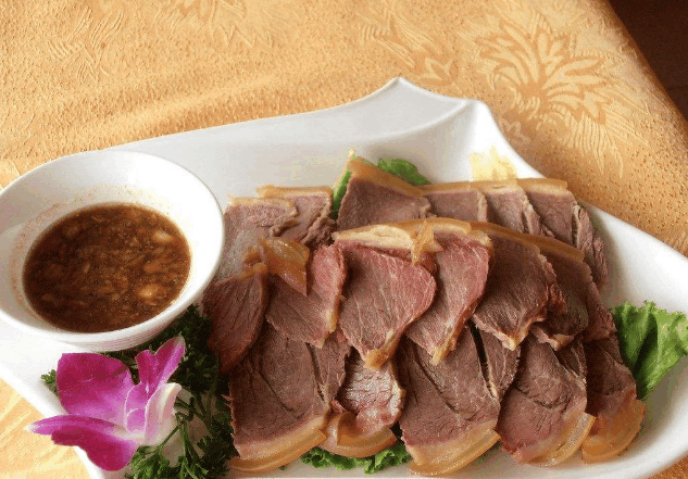 俗话说"驴肉香马肉臭,为什么没人吃马肉?难吃只是原因之一