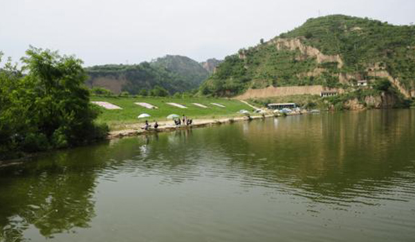 庆阳南小河沟水利风景区,景观多样,被称为陇东第一坝