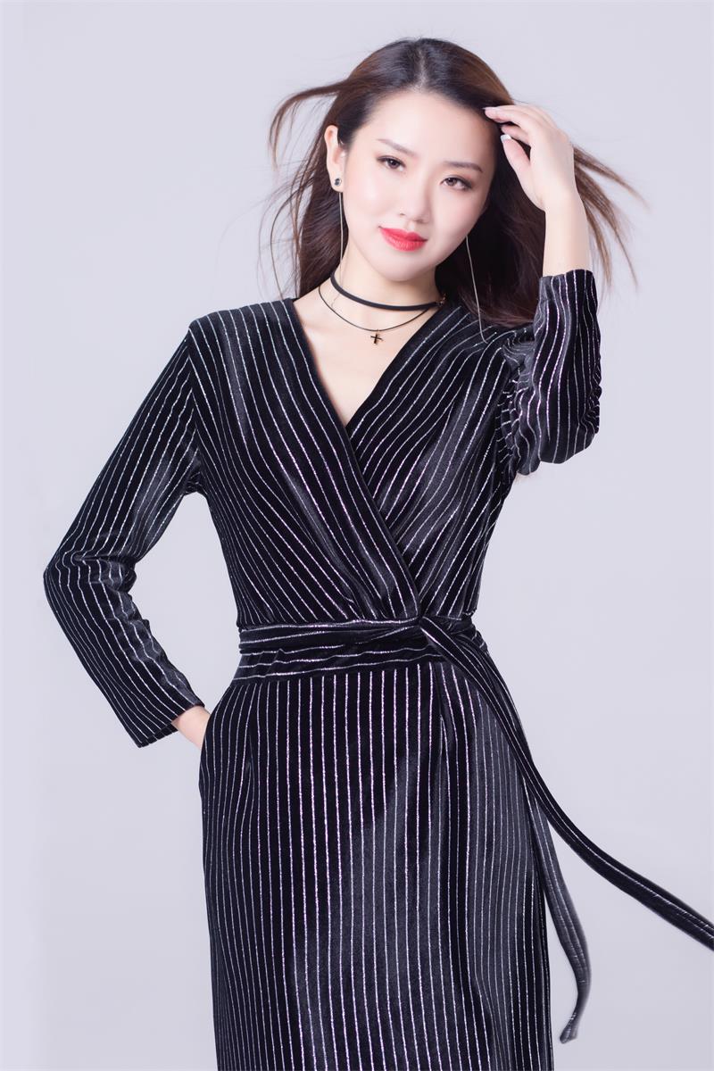 新歌发布|隆回籍青年歌手刘姝麟抗疫单曲《咫尺间的挥手》