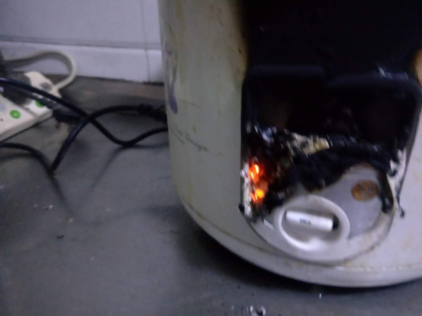 春节期间走亲访友,更要注意消防安全