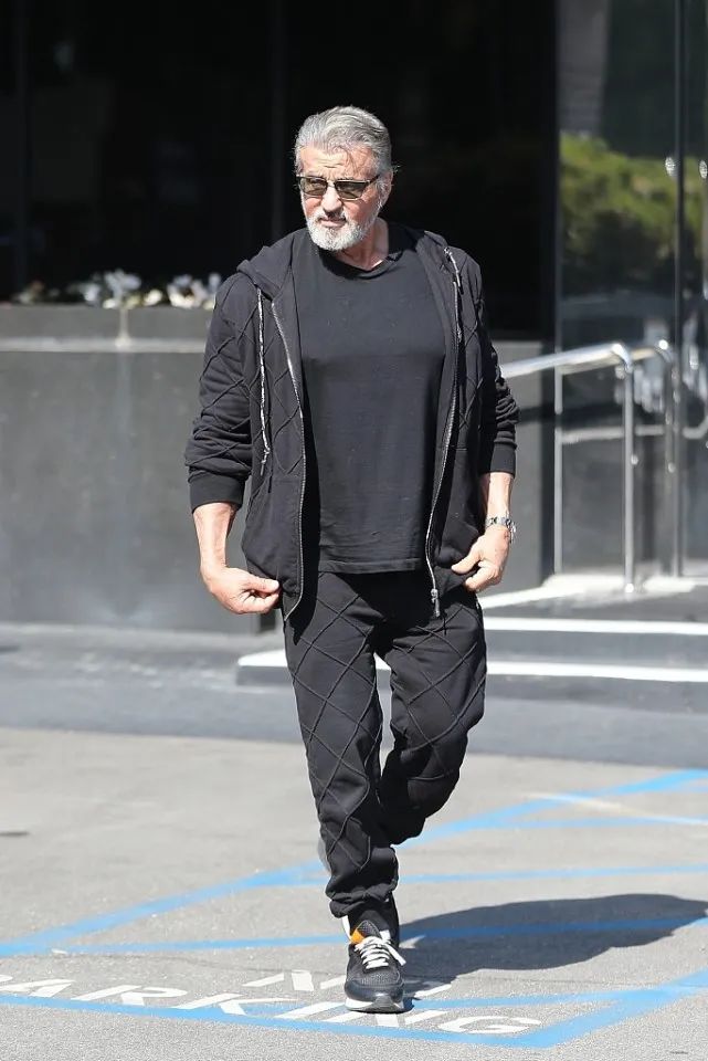 73岁史泰龙,型男范十足,体型真硬朗!比小鲜肉强太多了