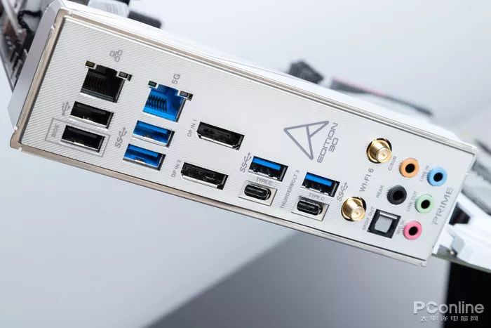 i9-10980xe首发评测:18核能超4.8ghz,这核弹太能超!