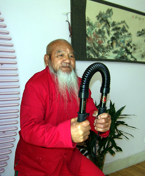 民国的武术大师,何为没有杀鬼子?金庸揭晓了答案