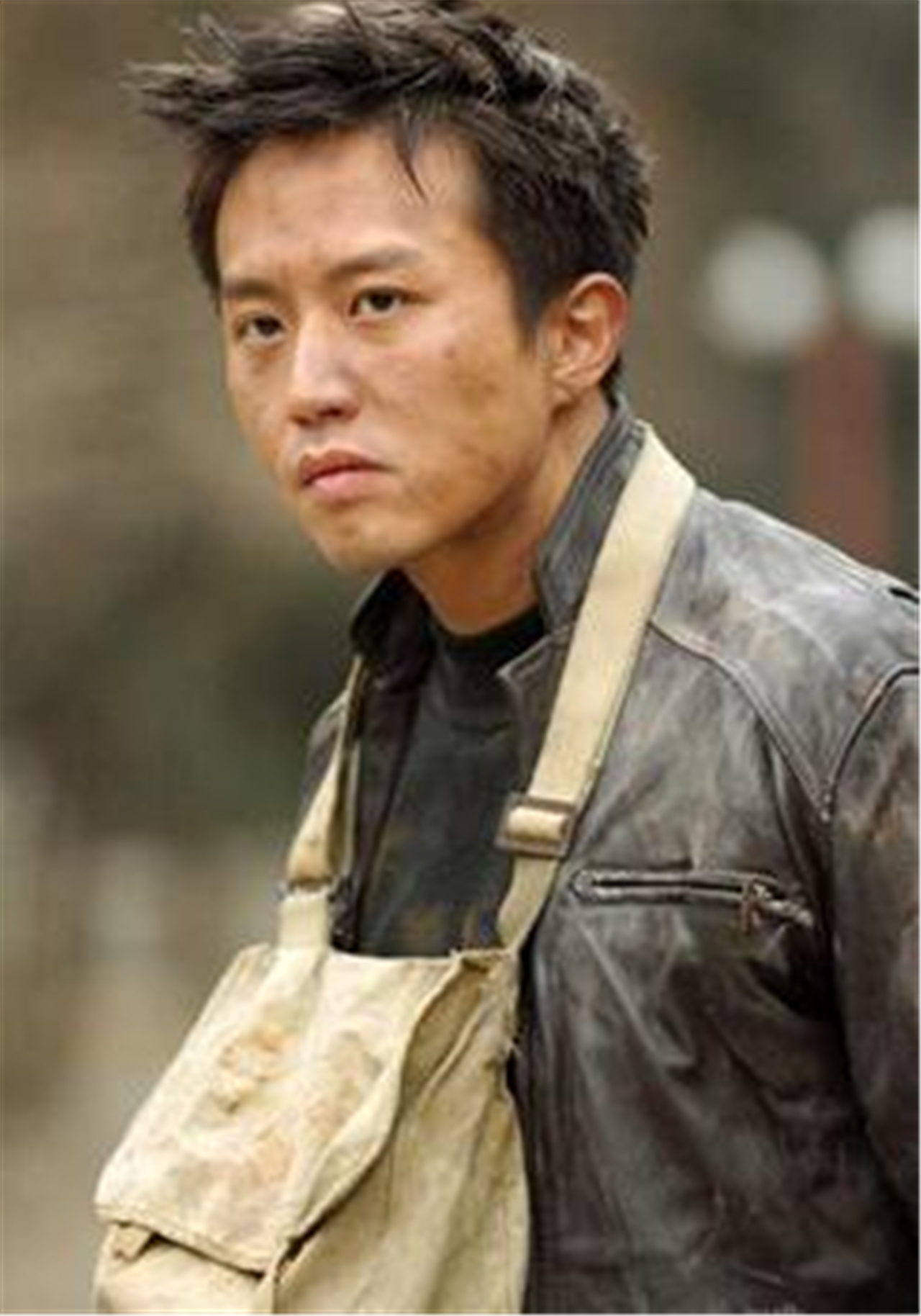 邓超晒出女儿温情聊天记录,被粉丝拆穿,调侃:羡慕有两个手机