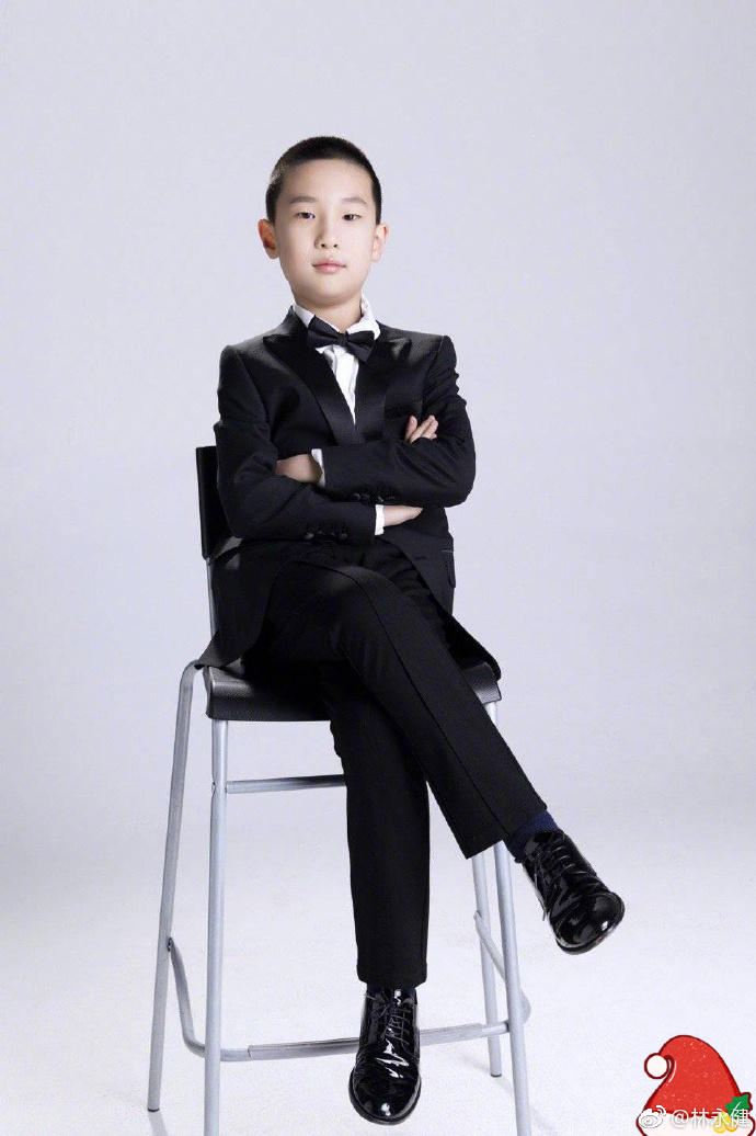 居然出现2位"女版林永健",简直是兄妹,林永健本人这样回应!