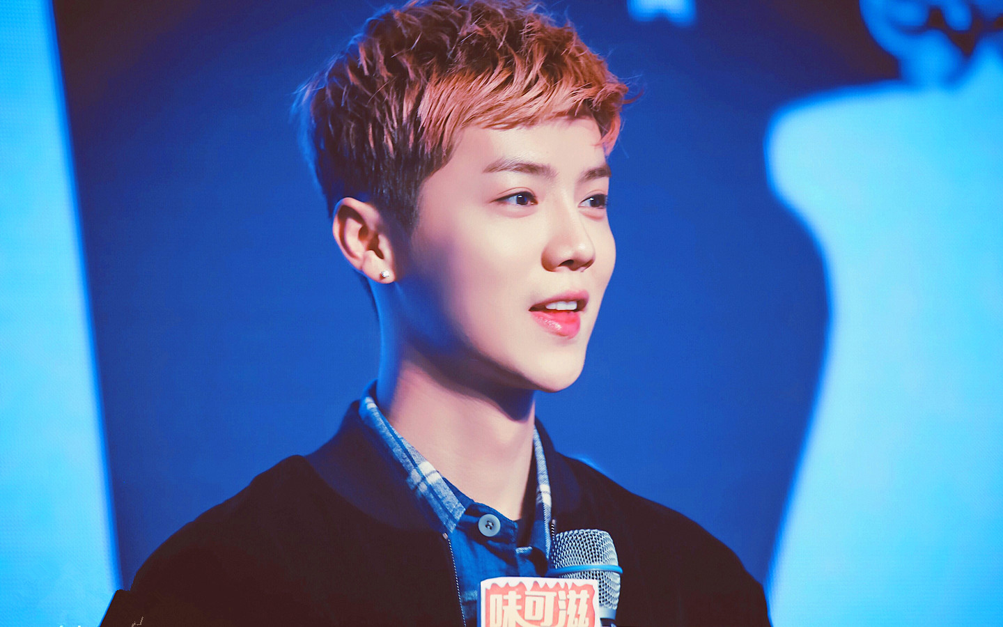 那些年鹿晗变过的发型,让人看到眼花缭乱,每一种都能hold住