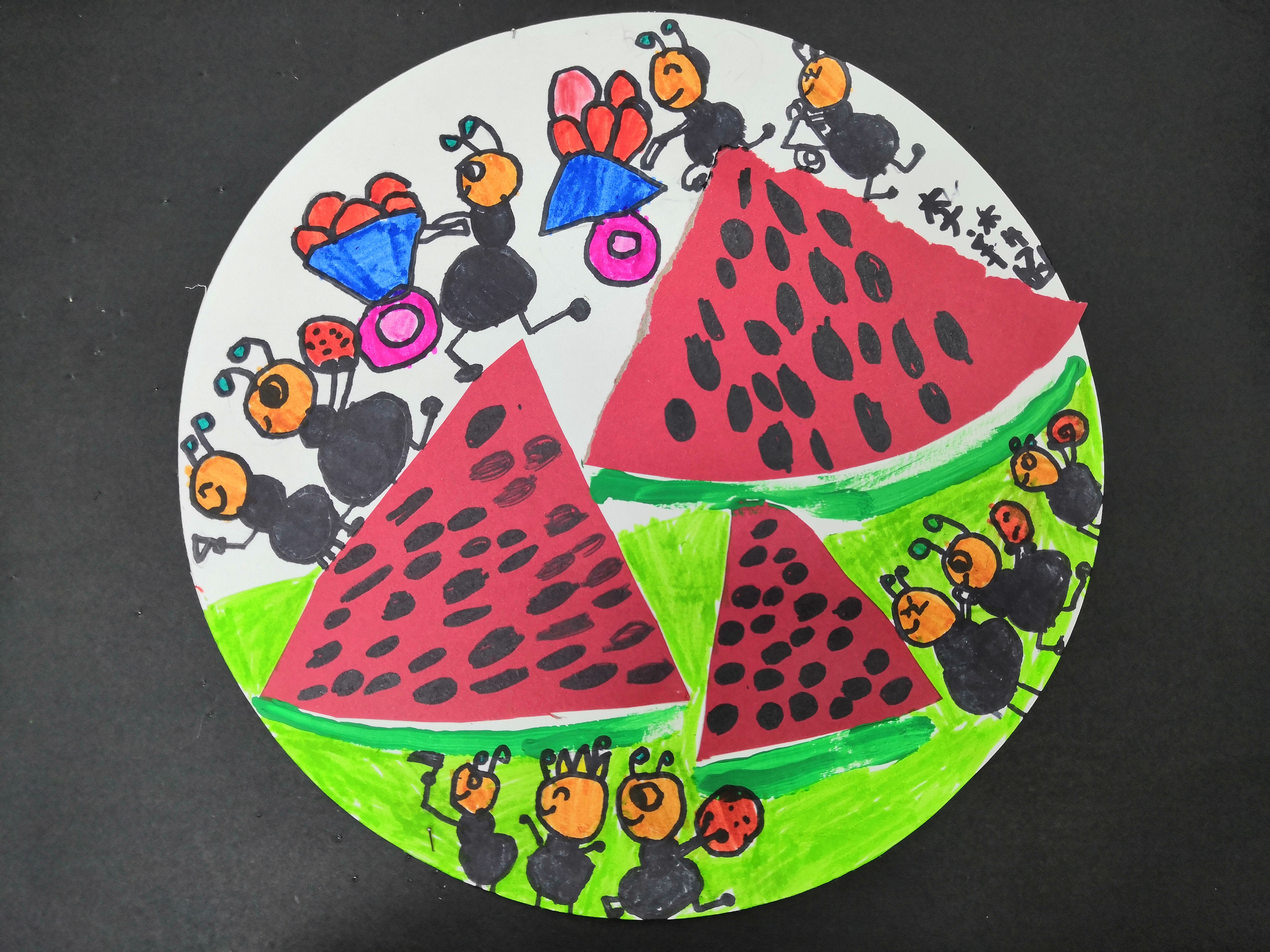 蚂蚁和西瓜绘本美术图片