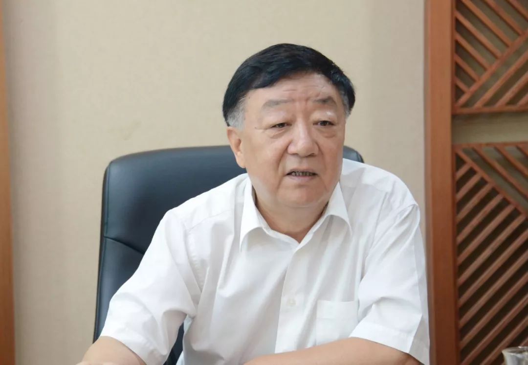 省法学会听取郑州市法学会工作汇报