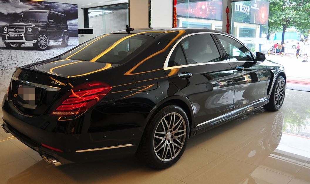 巴博斯 s级 40s,设计新颖,整体十分好看!