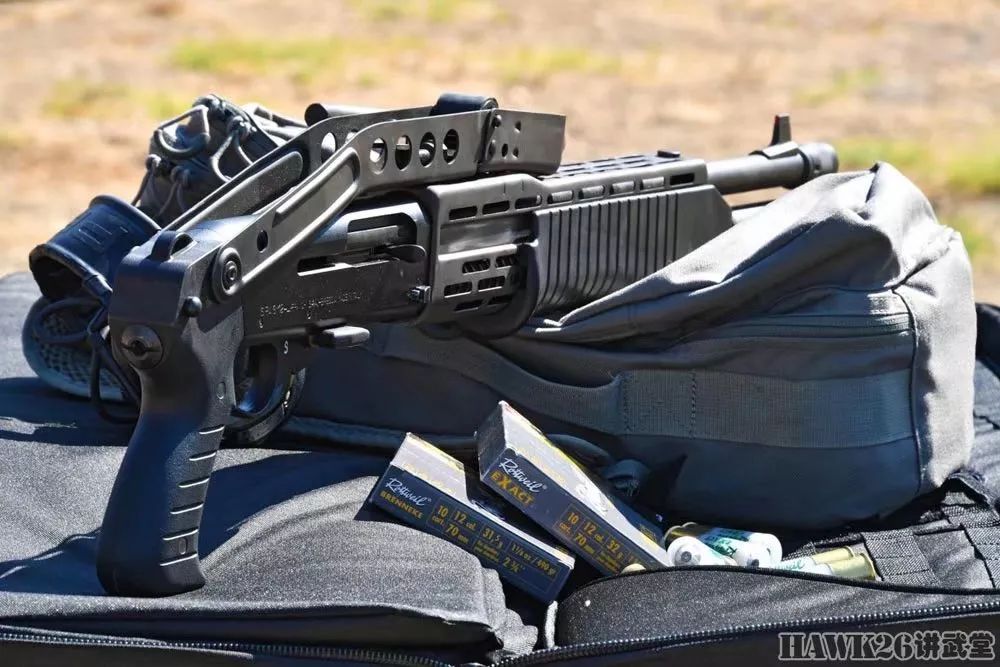 评测:"硬汉最爱"弗兰基spas 12半自动霰弹枪