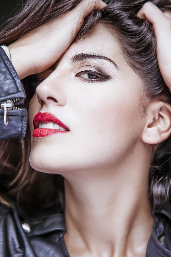 看眼神,墨西哥美女肖像,摄影师gastón rodríguez