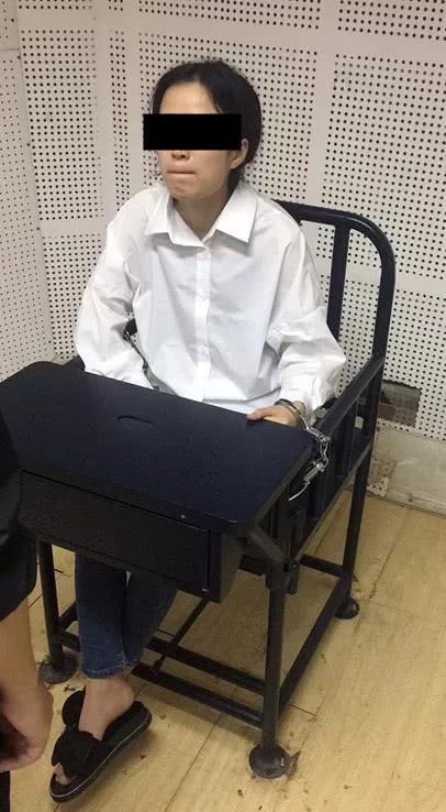 "雌雄双盗"凭一张照片骗取数万元但十小时就被抓获