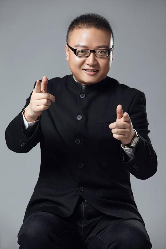 "立法院"会议上的老"代表":躺担架被扛进来,植物人也能投票 有一天