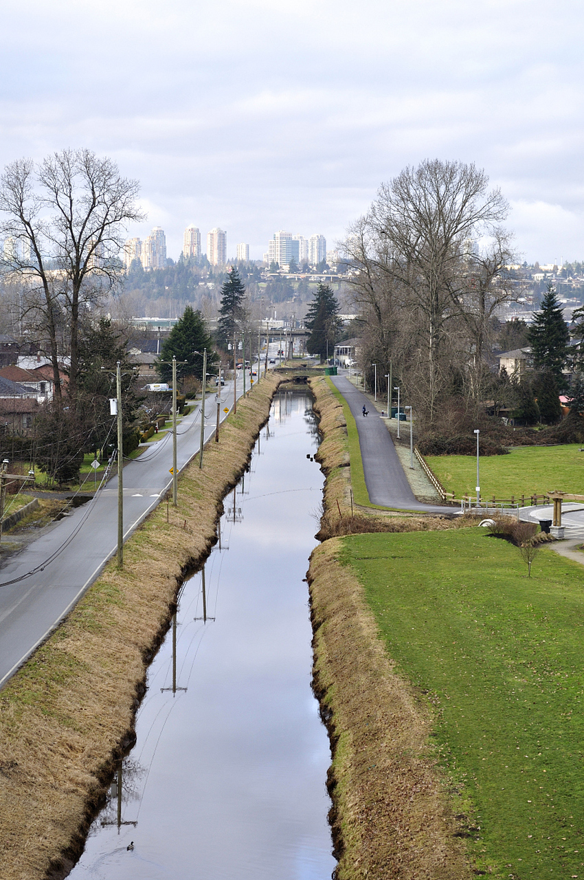 跨年创作挑战赛# 圣安东尼奥河滨步道是一个受欢迎的城市公园,位于圣