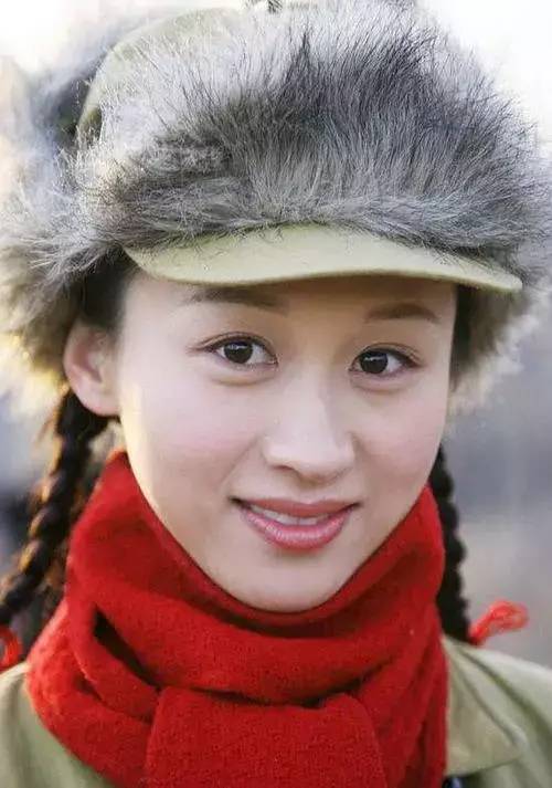 36岁愉妃练束梅,从正剧女主到小女配,无绯闻的她为何难走红