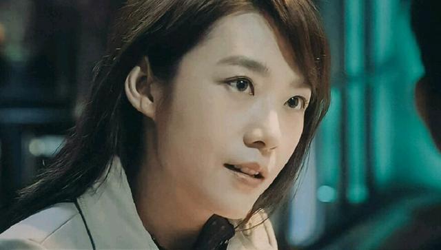 《白夜追凶》关宏宇撩过的女生,第一性感,第三最美,最爱却是她