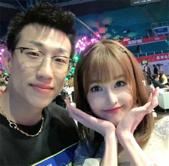 谁才是和平一姐?虎牙两大吃鸡女主播粉丝开撕,网友:宝子啊完胜