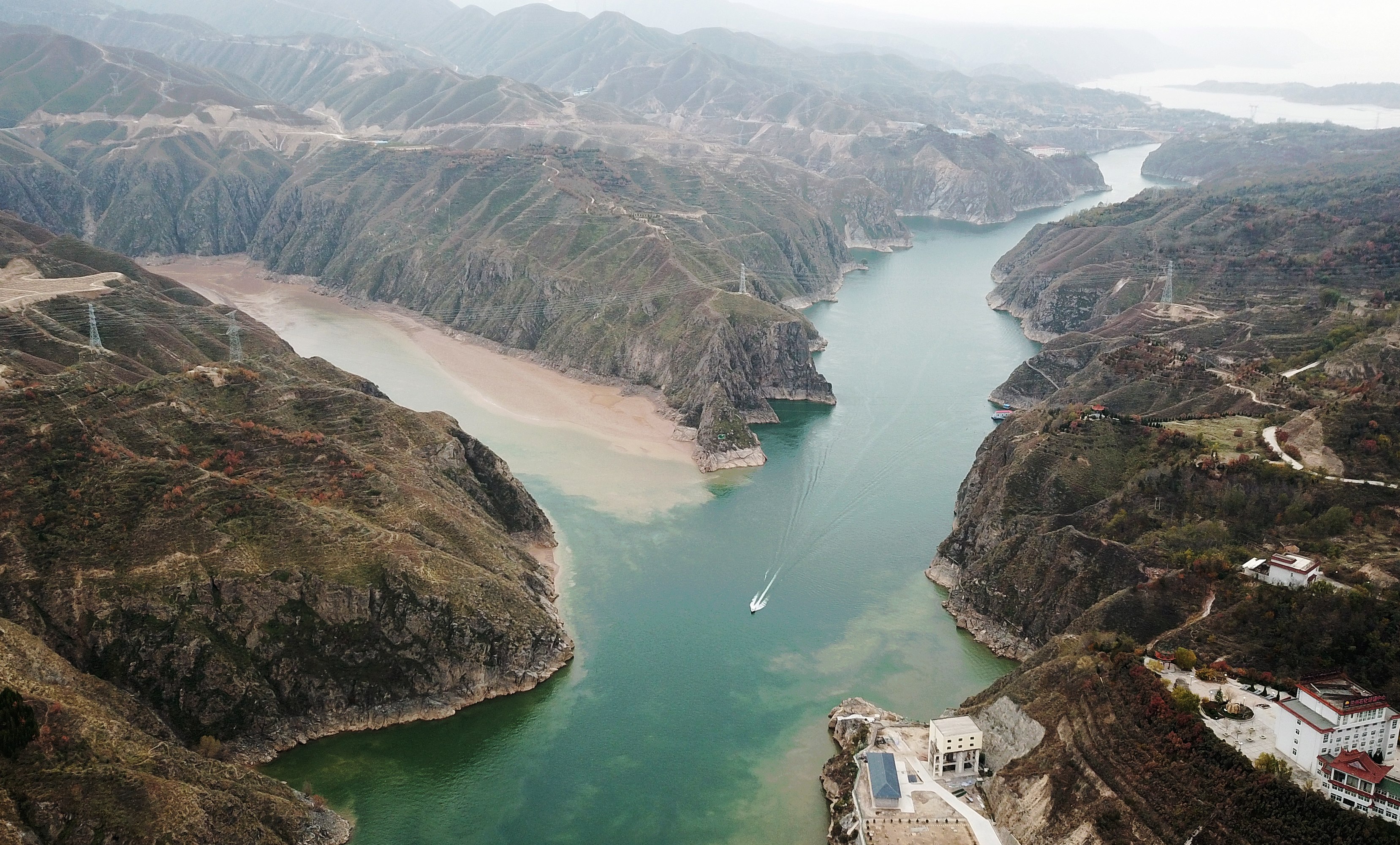 刘家峡水库调整出库流量支援黄河流域冬灌