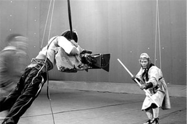 经典之作,少见的老版西游记拍摄花絮,当年的演员们太不容易了