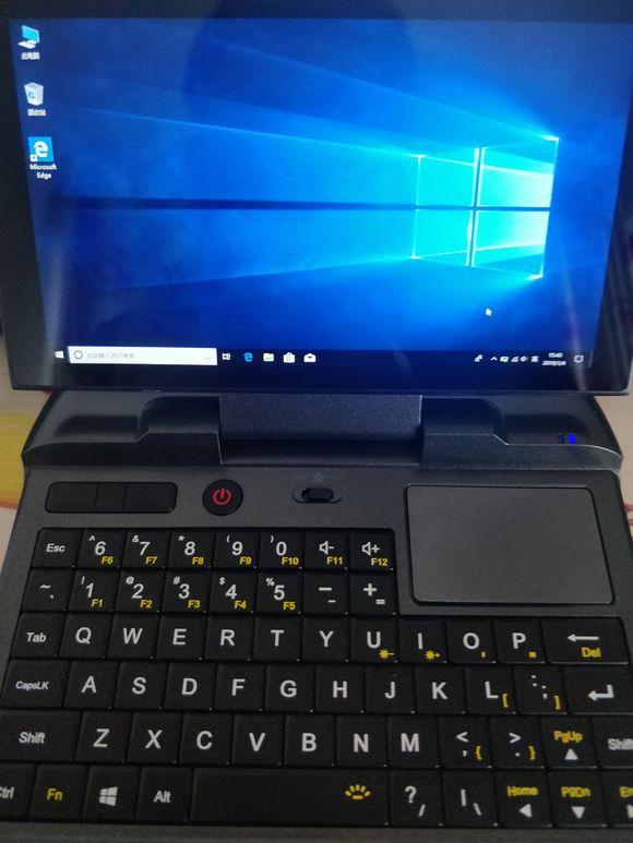 gpd micropc內測機實拍展示,國產掌機出色的代表產品!