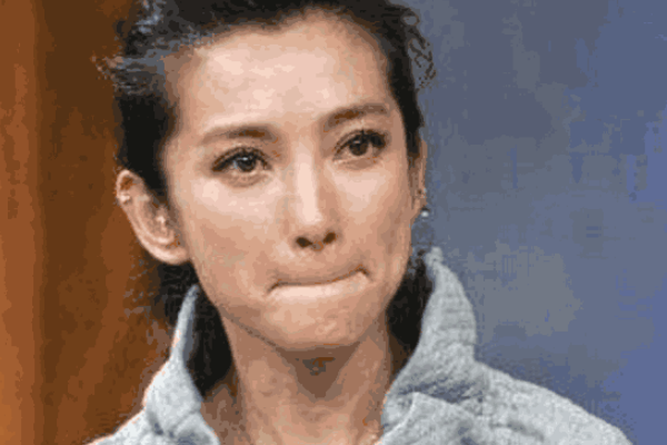 盘点情绪失控突然大哭的明星,谢娜哭成了泪人,你最心疼哪一位!