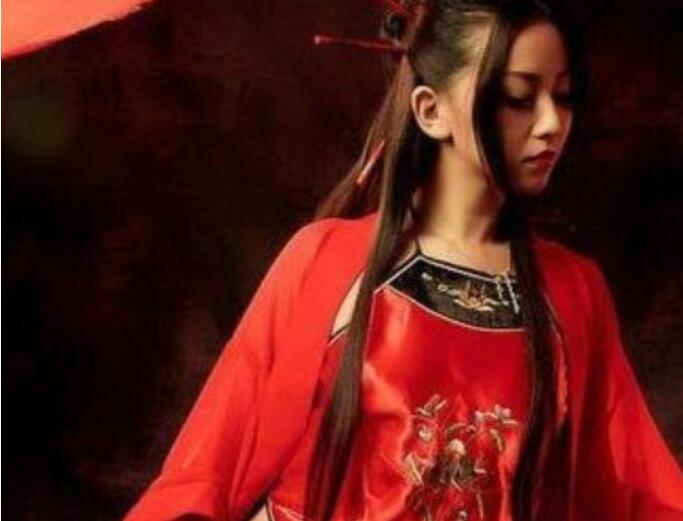 古代的丫鬟值多少钱?明代的小说告诉你,赔件衣服都要卖女儿