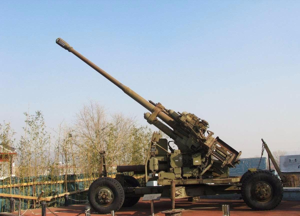 高射炮打出的炮弹如果没击中目标,会不会误伤别人?答案很明显