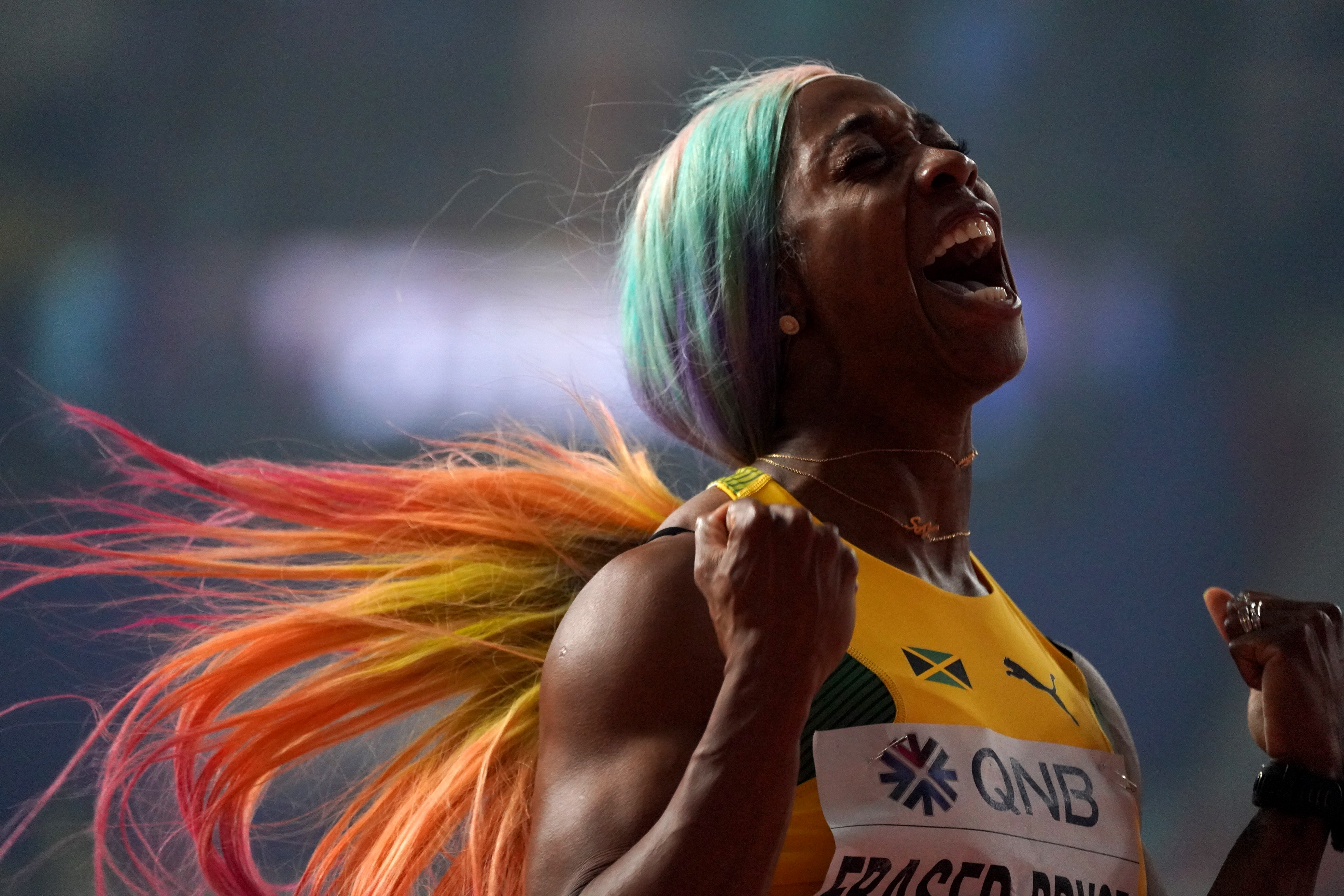 田径——女子100米决赛:弗雷泽-普赖斯夺冠(2)