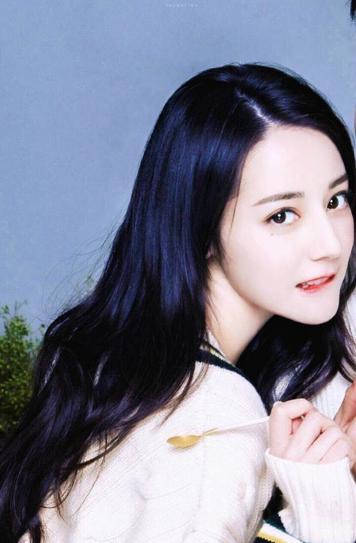 女明星咬唇太撩人,郑爽甜美,刘诗诗帅气,鞠婧祎太萌了