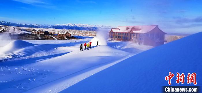 祁连山下滑雪场冬日景如画邀客乐享雪原冬趣