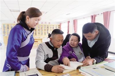 陶爾根家園:小康路上演繹牧民新生活