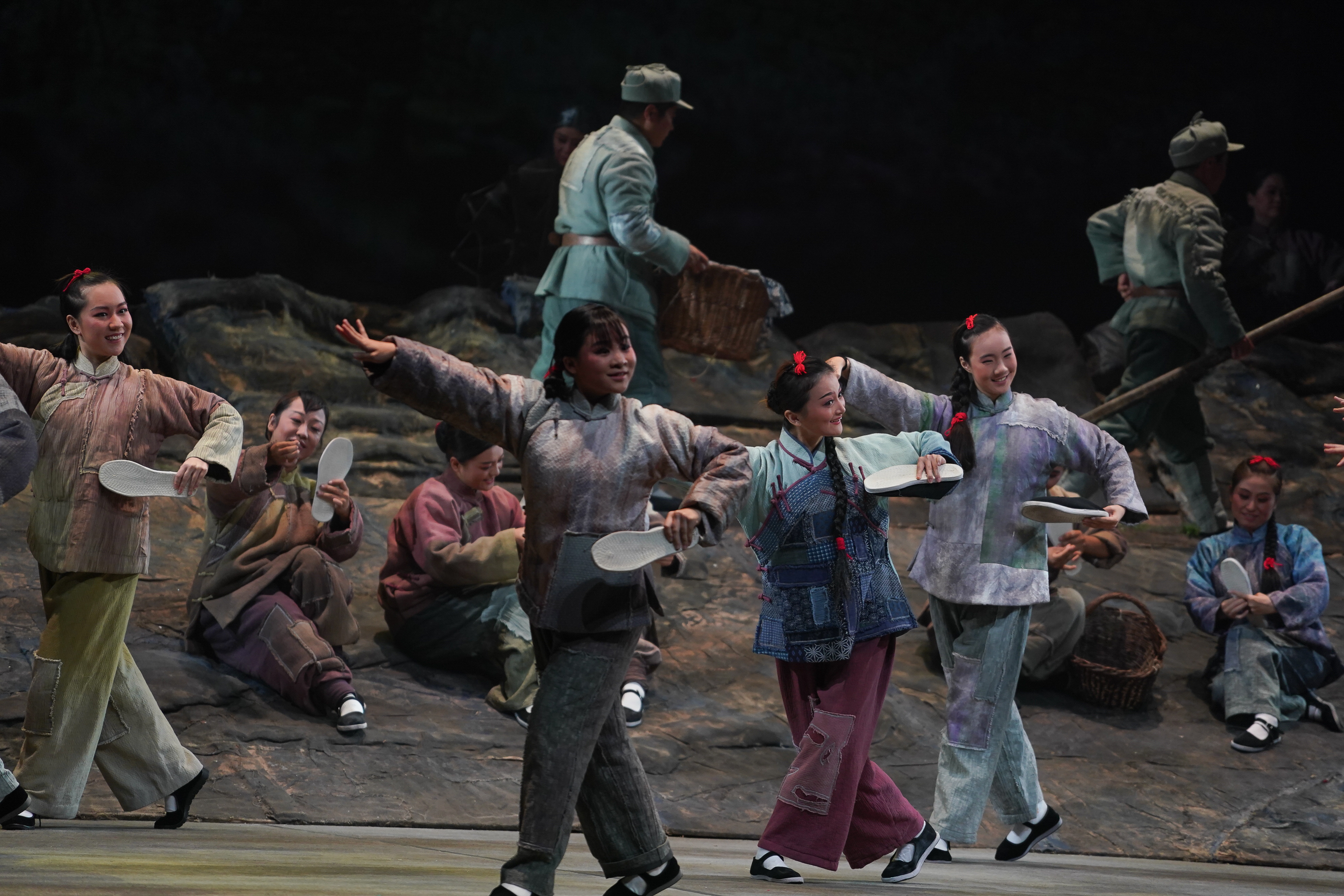 徐州梆子现代戏《母亲》在南京上演