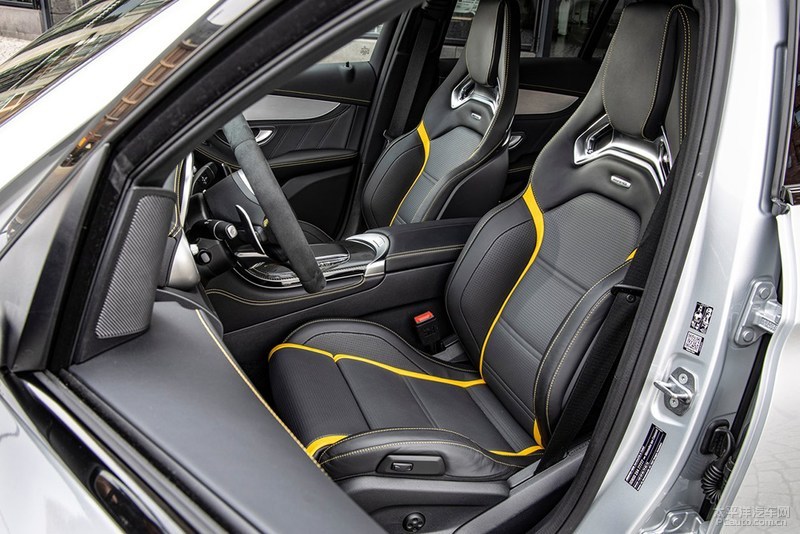 新款amg glc63s coupe官图 外观内饰小改