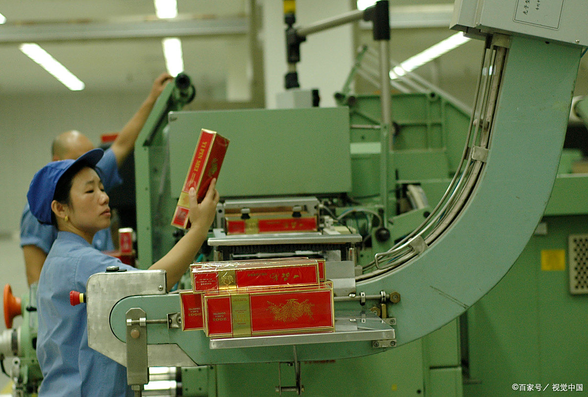 人大,武大毕业生上流水线,卷烟厂流水线工人超30%是研究生!