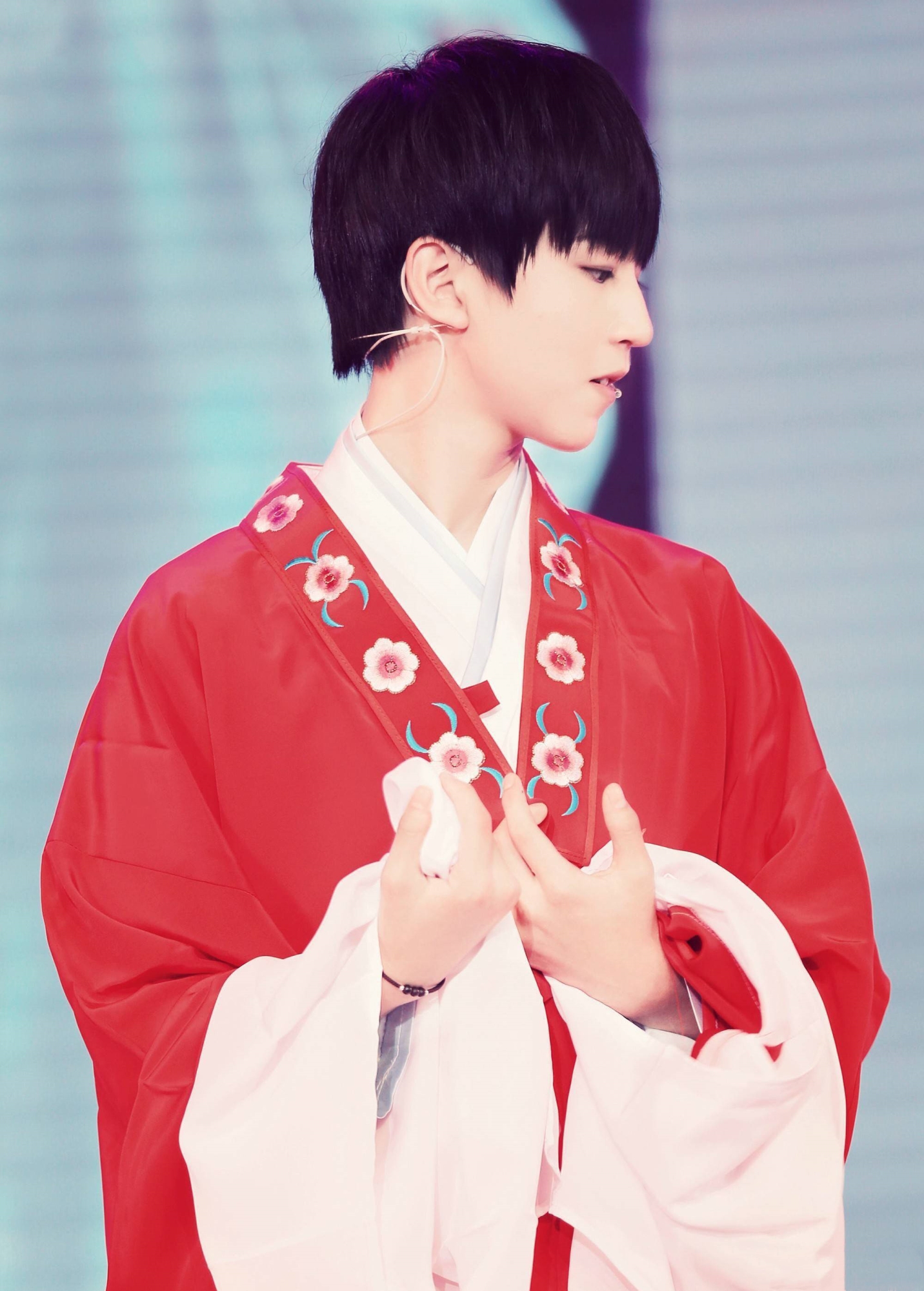 男星红衣古装大集合,你愿意为谁穿上嫁衣?