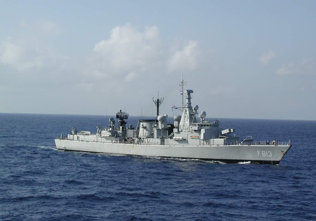 荷兰海军"雅克布·范·赫姆斯科克"级防空护卫舰