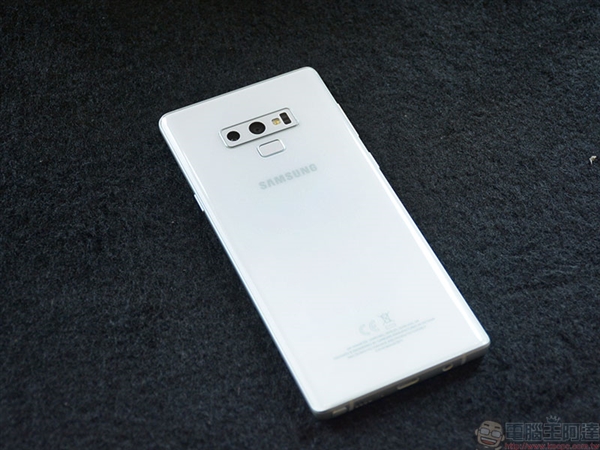 三星note 9新增初雪白:6gb 128gb 7000元