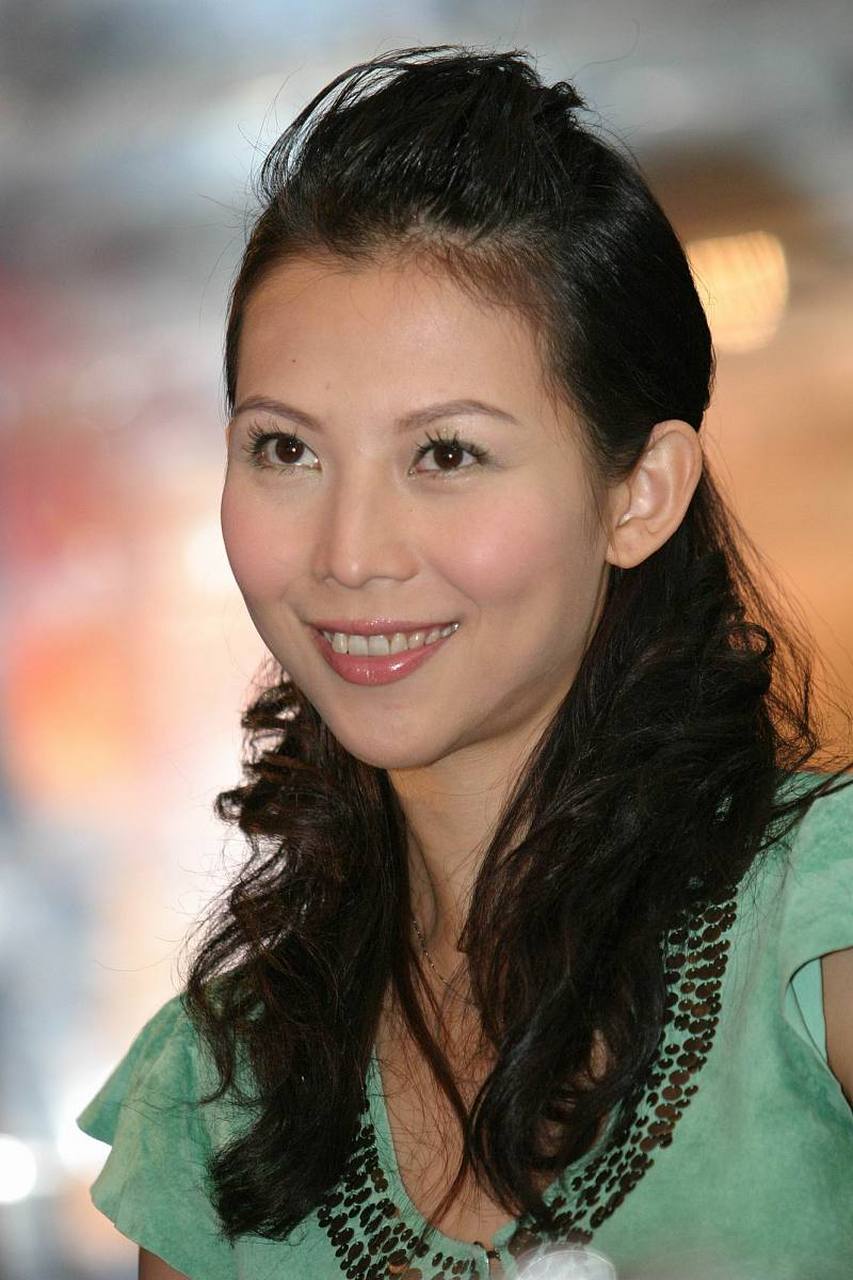 蔡少芬是怎么有勇气教芝芙普通话的,她们两个真是一个敢教,一个敢学.
