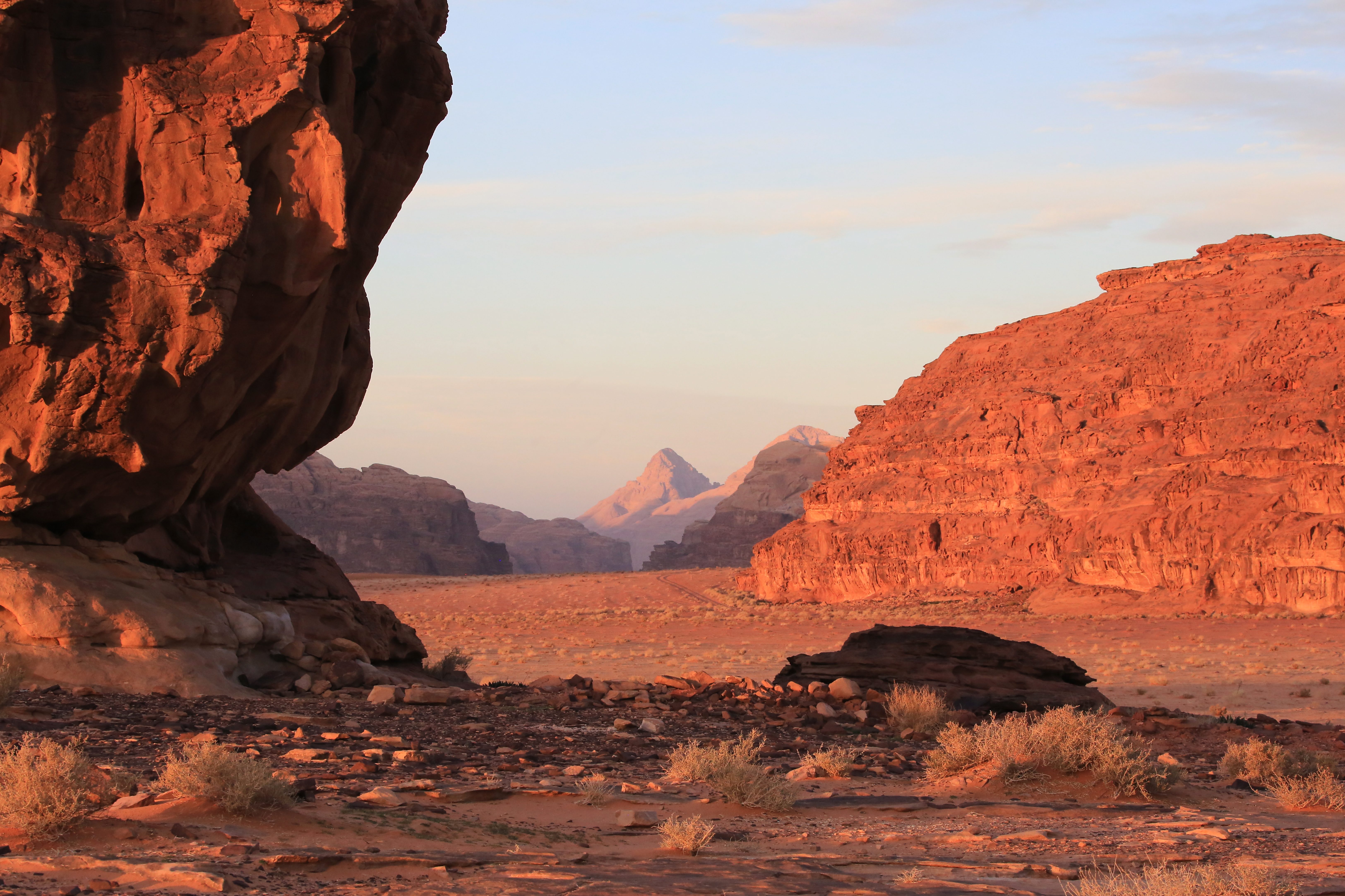 约旦的瓦迪拉姆沙漠(2)