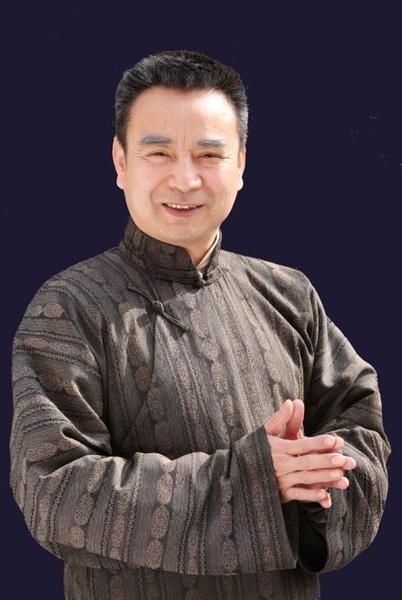 和孙茜一样,他们明明很年轻却被人误会成老一辈