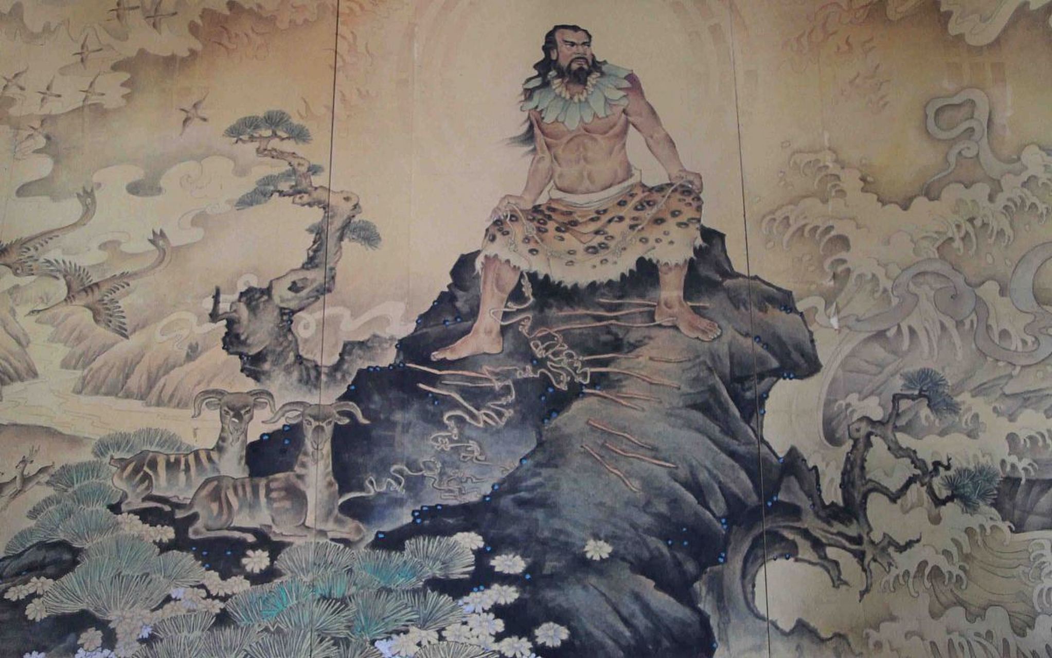 伏羲作为"有大智"的思考者和发明创造者,寻求生存与发展的历史象征,对