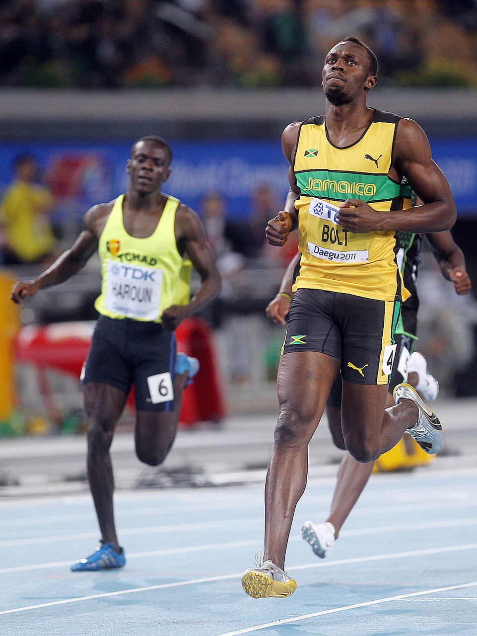 尤塞恩·博尔特是短跑传奇人物,最快时速达到9秒58