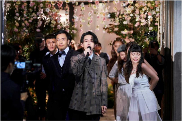林宥嘉变婚礼歌手突袭婚宴 献唱求婚神曲惊呆全场