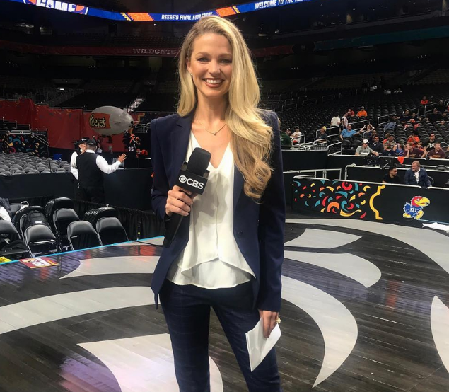 nba美女主持人!优雅气质宛若女神