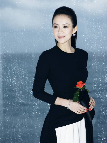 《我就是演员》,这部综艺节目从刚开始上映,节目里