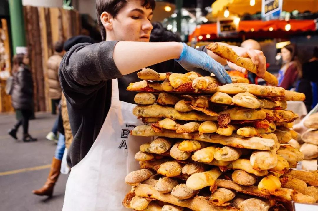 婚礼爱尔兰,蜜月游伦敦,张若昀唐艺昕也太甜了吧!