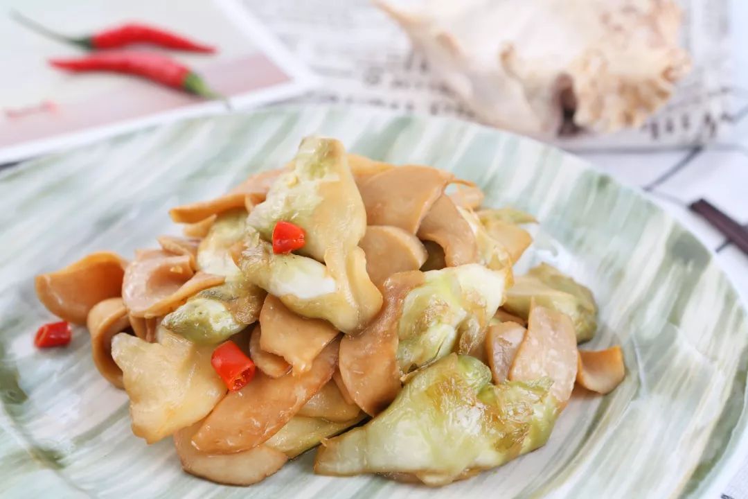 杏鲍菇炒菜心超美味的做法,鲜香爽脆,特别下饭!