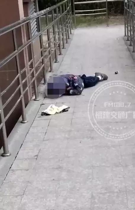 痛心!福州一4岁男童从11楼摔下,不幸身亡,家中装了防盗网,但